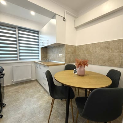 Location d’un nouvel appartement de 2 pièces, 60 m², Chiajna, Secteur 6, Bucarest, Roumanie